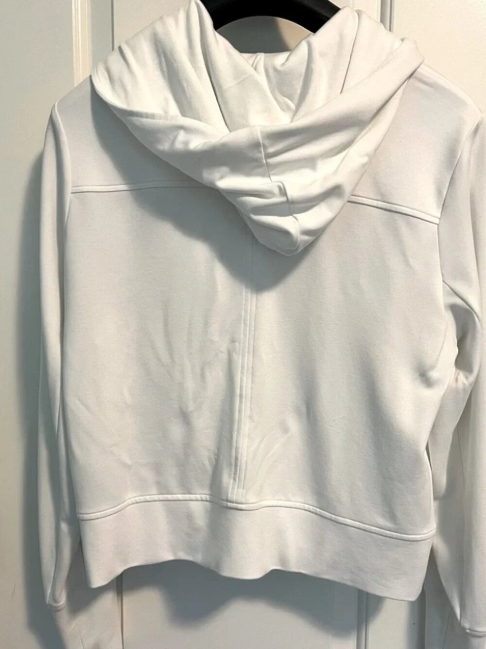 CAbi Debut Asymmetric Zip Hoodie | Jacket Style Number 6254 - Picture 4 of 5